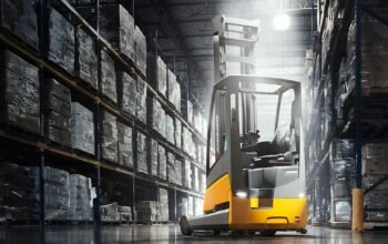 Reach truck