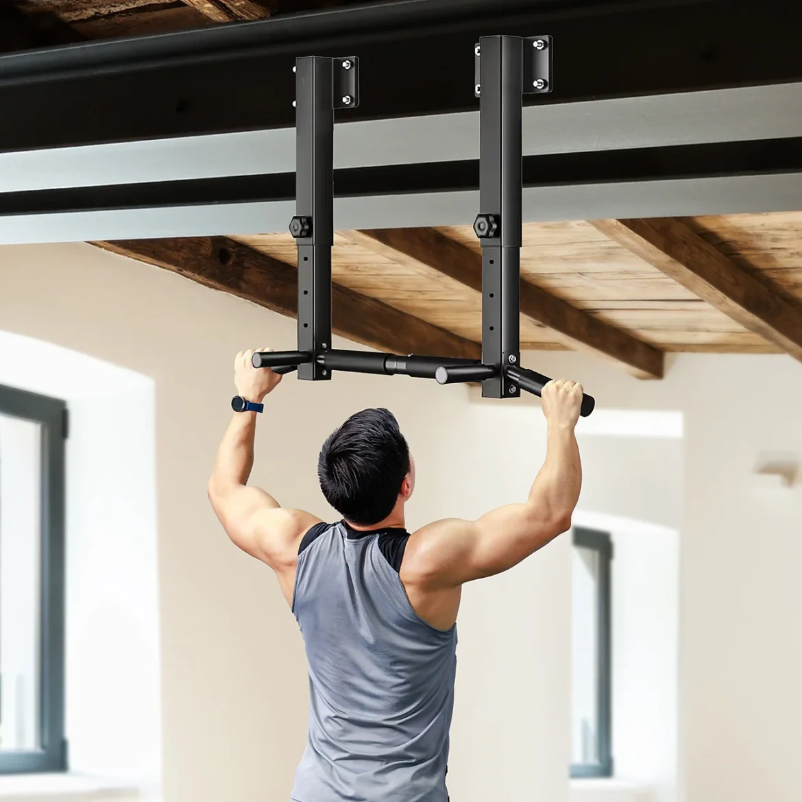 Benefits of Using a Wall Mounted Pull Up Bar for Your Home Workout